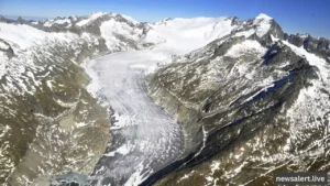 Body of Man Found in Melting Glacier 